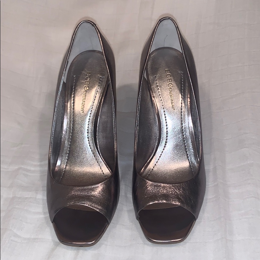 Silver Bcbgeneration Pump